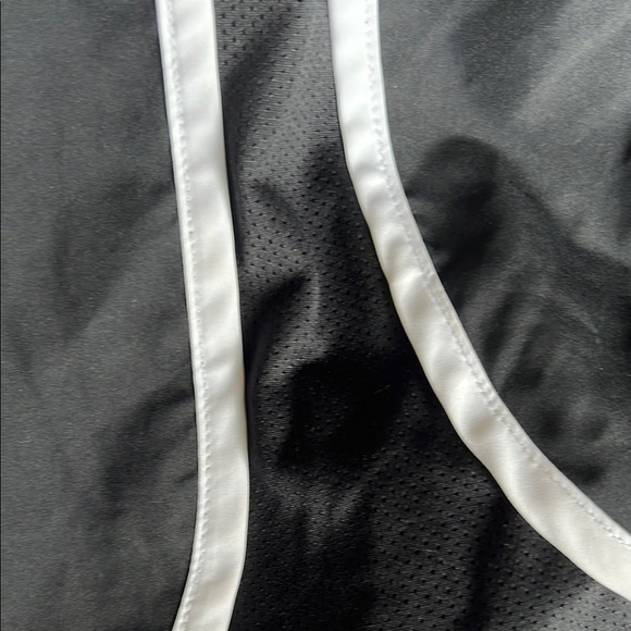 Nike Dry Fit Black Athletic Shorts Lightweight Moisture-Wicking Design Size S - Picture 3 of 4